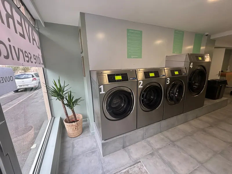 Laveuses numérotées de la laverie Wash’n Dry de Dammartin-en-Goële