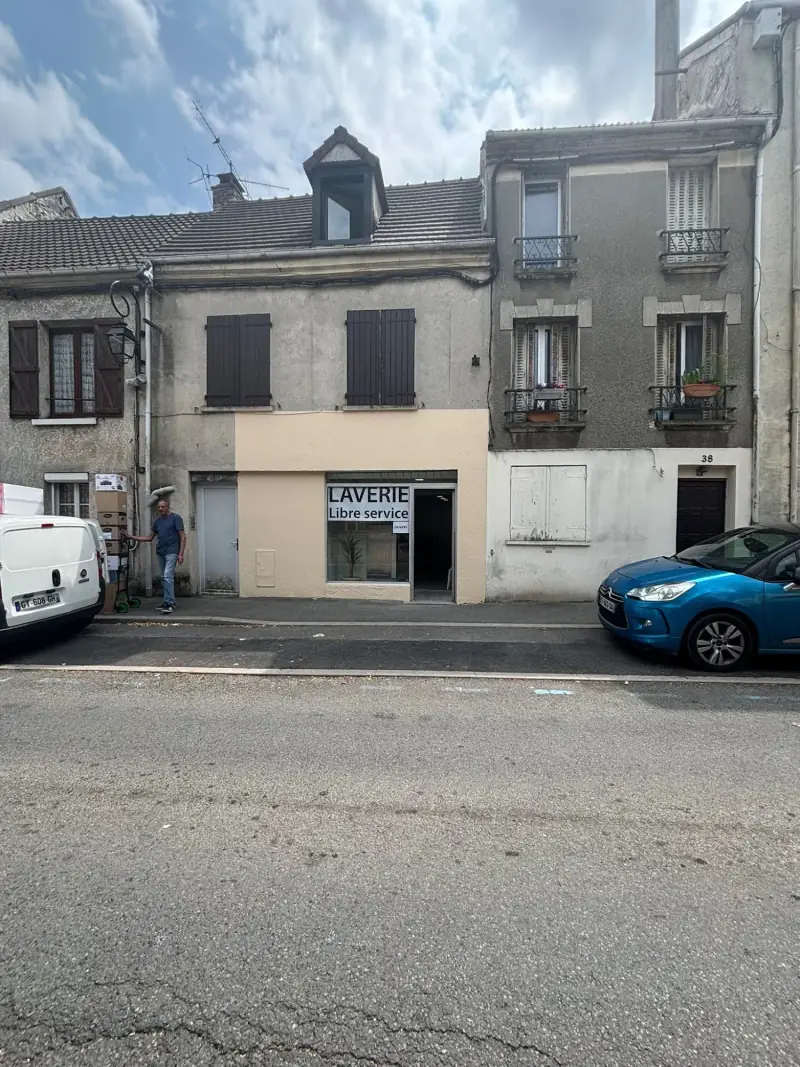 Façade, 40 rue du Général de Gaulle